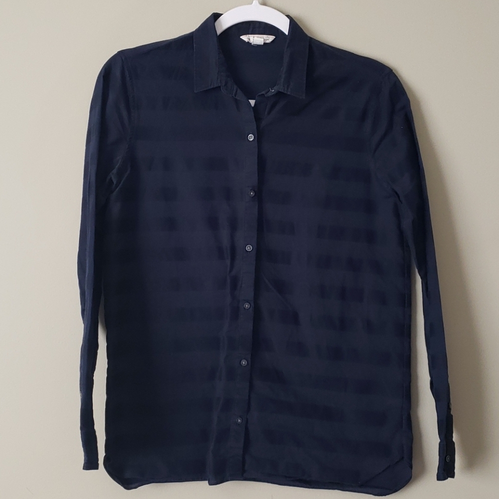 GAP Striped navy blue button-down blouse